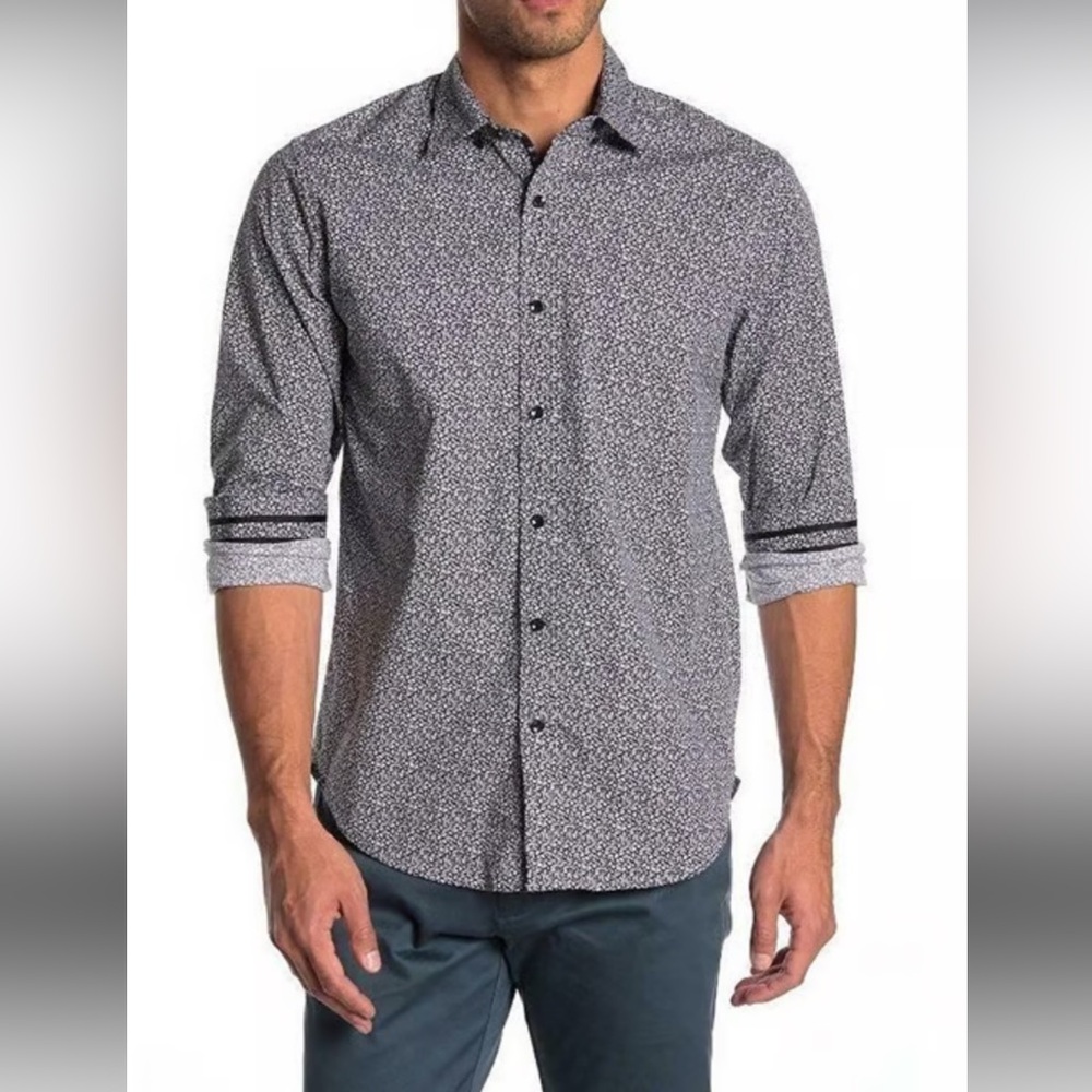 Robert Graham Black and White Geometric Patterned Flip Cuff Men’s Shirt size XL.